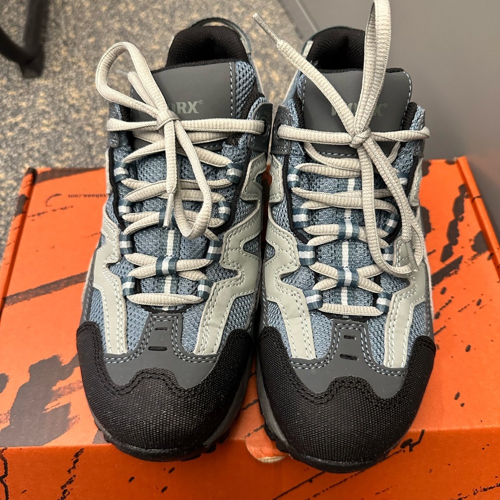 Red wings steel toe shoes